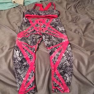 Lorna Jane set both XS